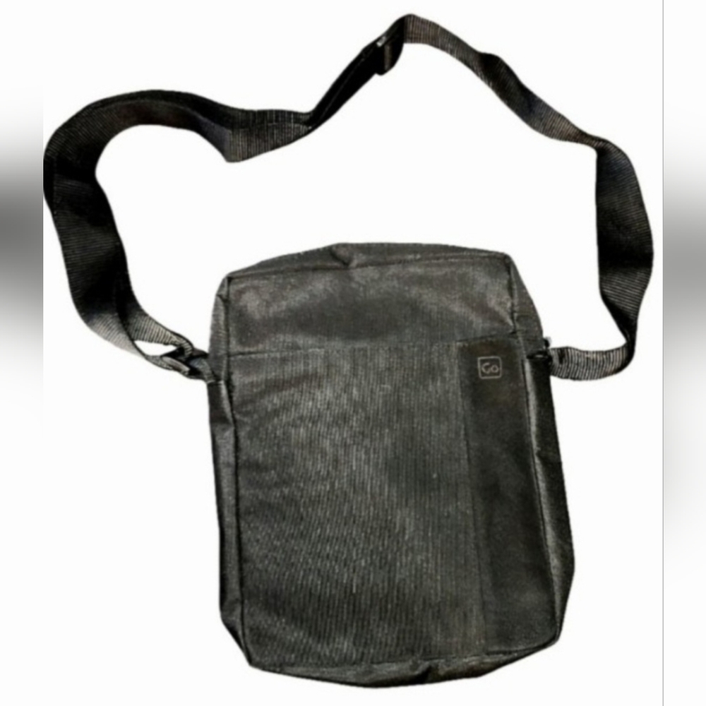 Go Travel Crossbody Messenger Bag, Black Nylon Shoulder Pouch